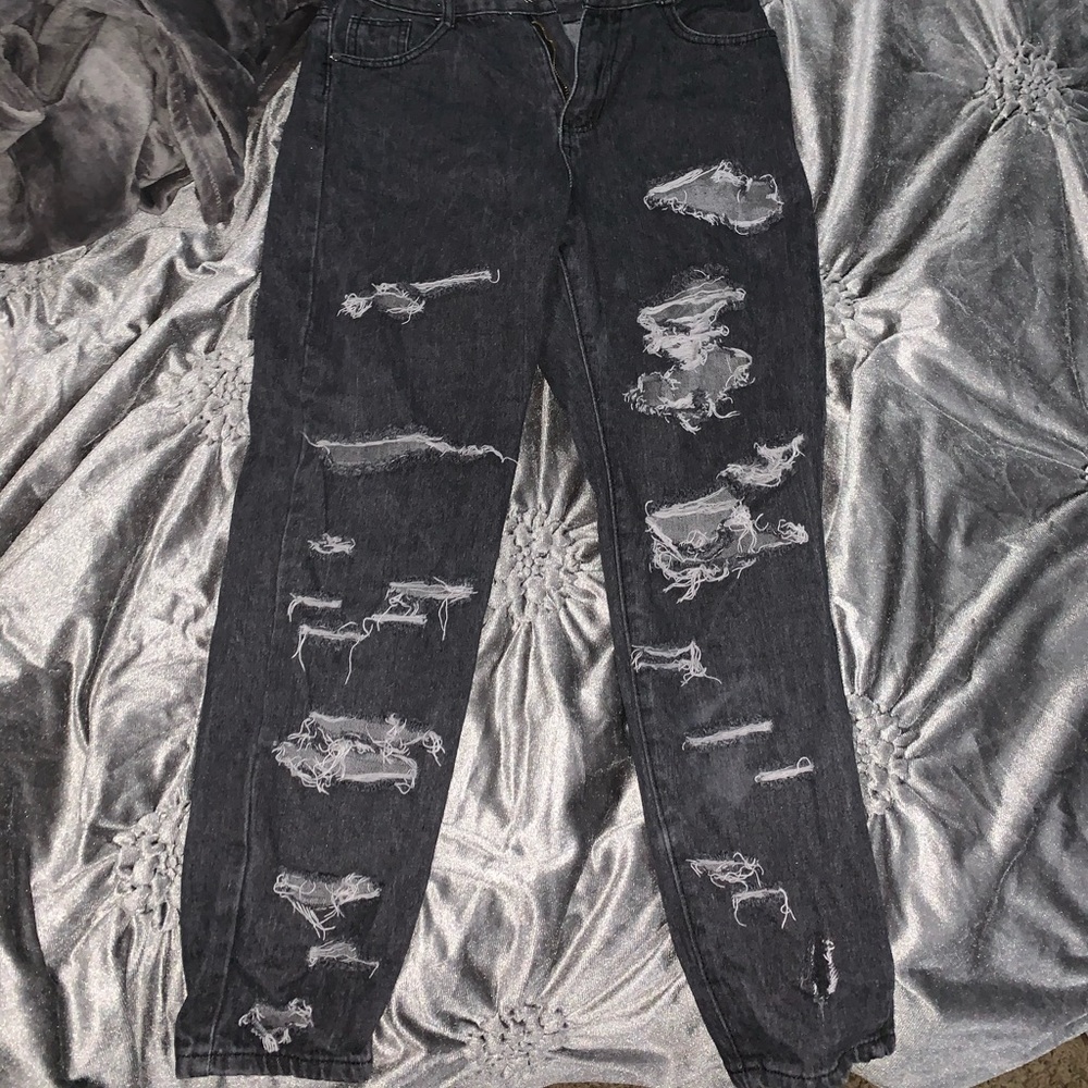 Black ripped jeans